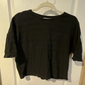 Urban Romantics No size black crop top with texture pattern.